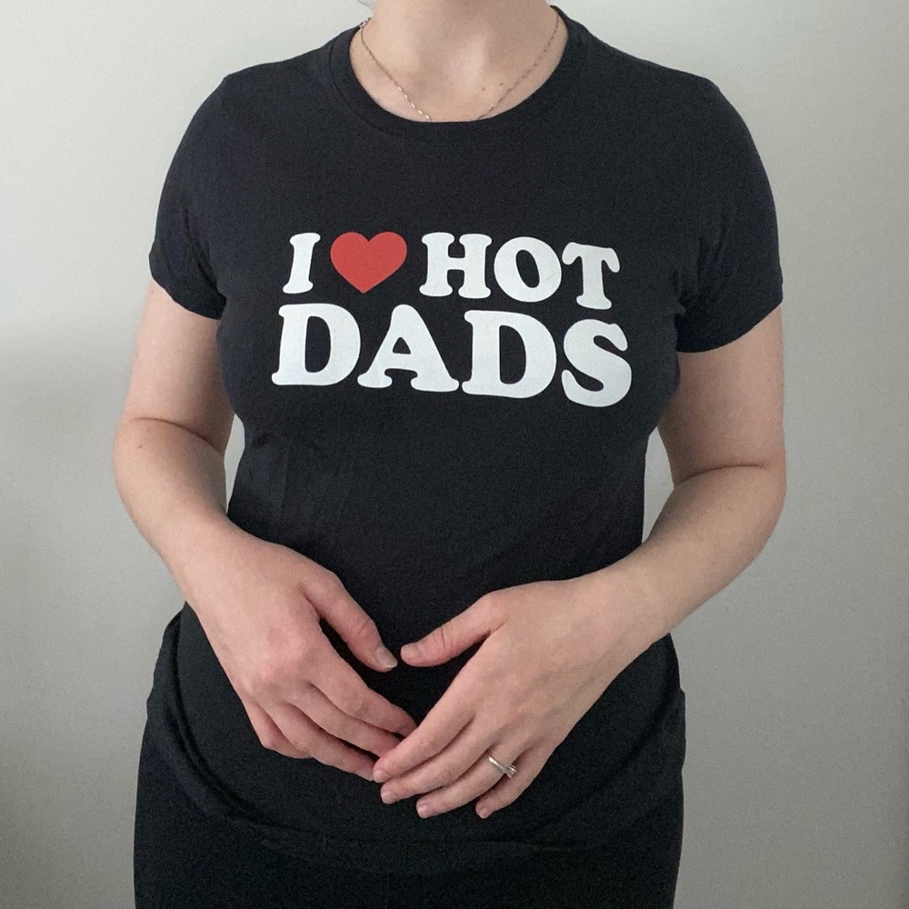 I Love Hot Dads Black T-Shirt